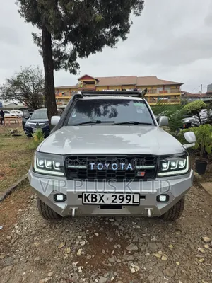 Toyota Land Cruiser 100 4.7 Executive 2006 Silver