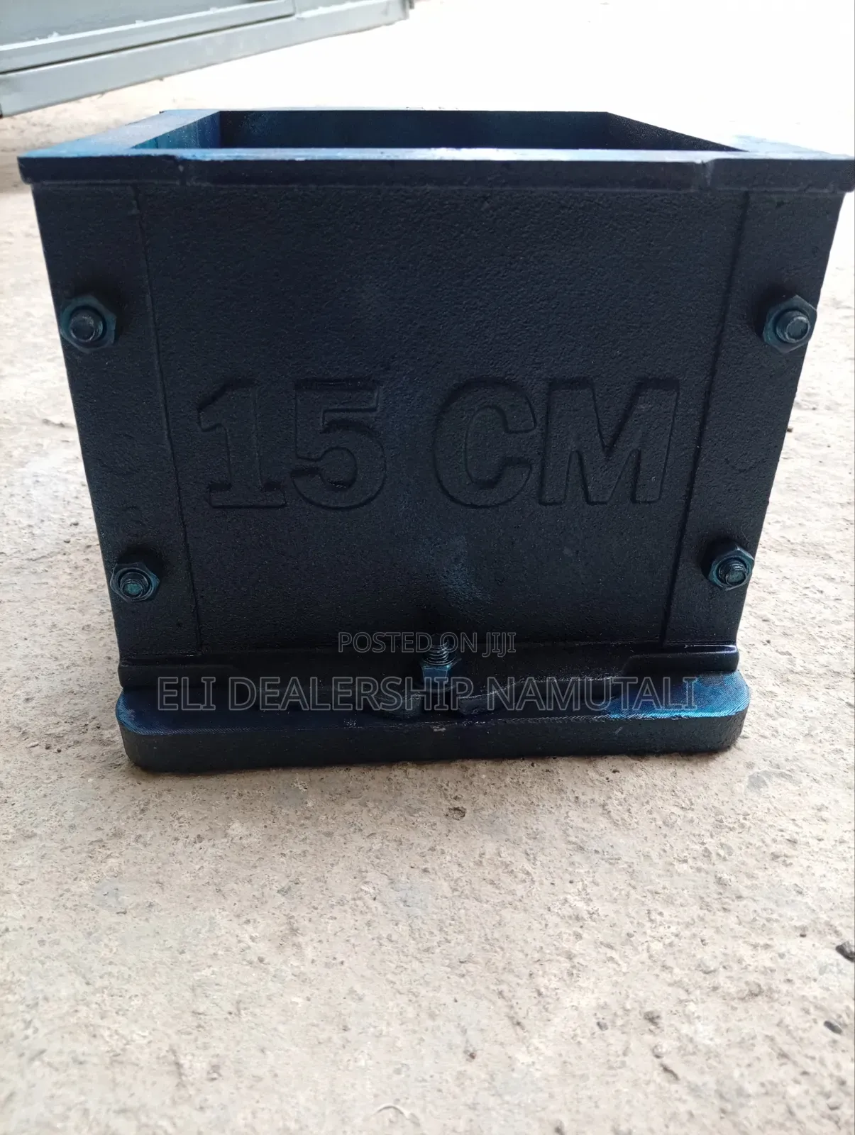 Premium Concrete Cube Casting Mould – 15cm
