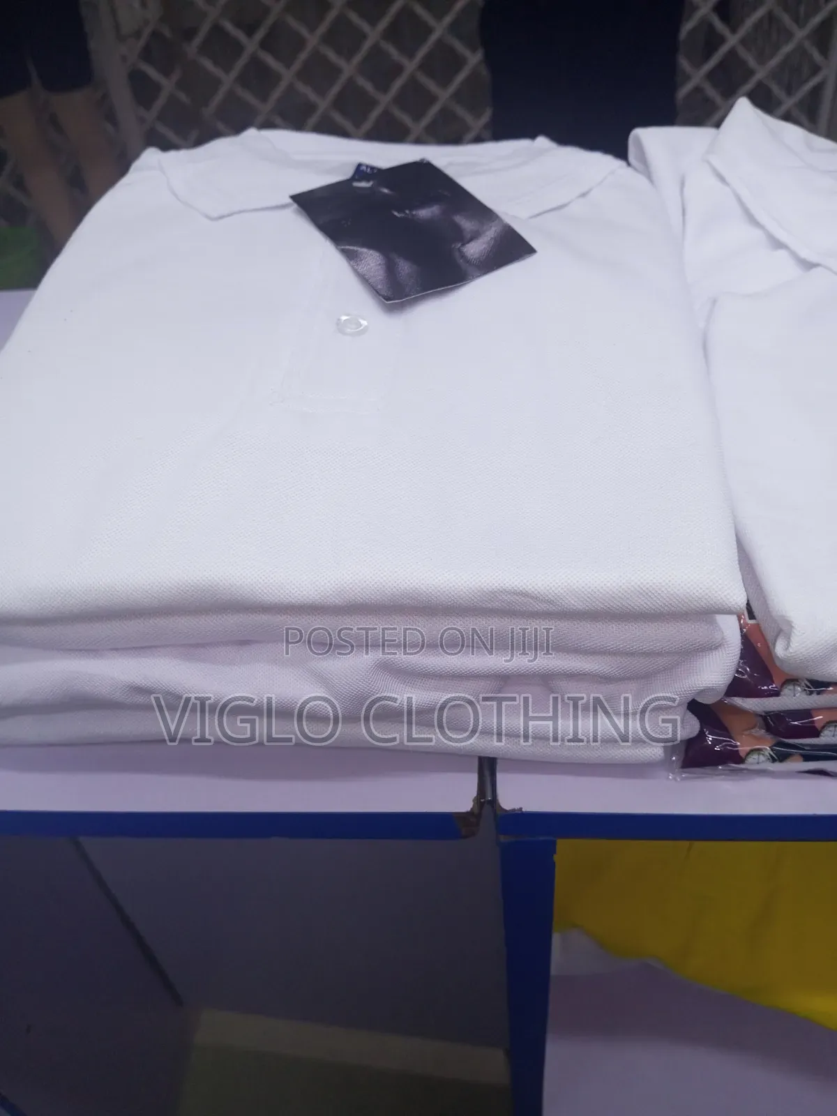 White Plain Poloshirts in Wholesale and Single Orders