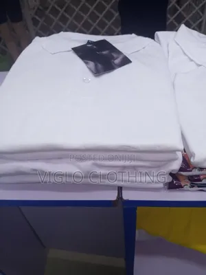 White Plain Poloshirts in Wholesale and Single Orders