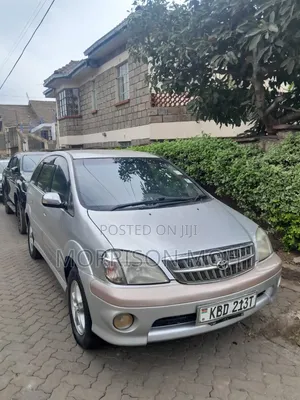 Toyota Nadia 2002 Off white