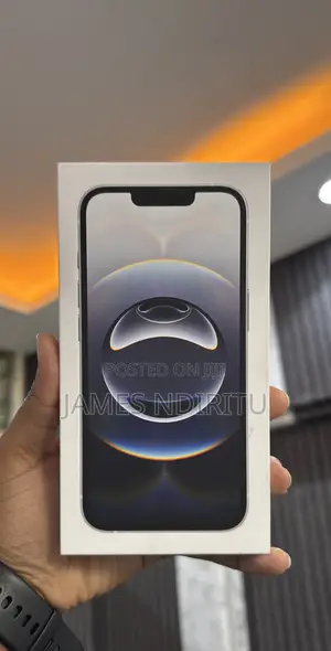 New Apple iPhone 16e 128 GB White