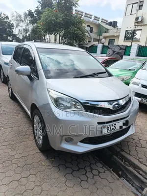 Toyota Ractis 2012 Black