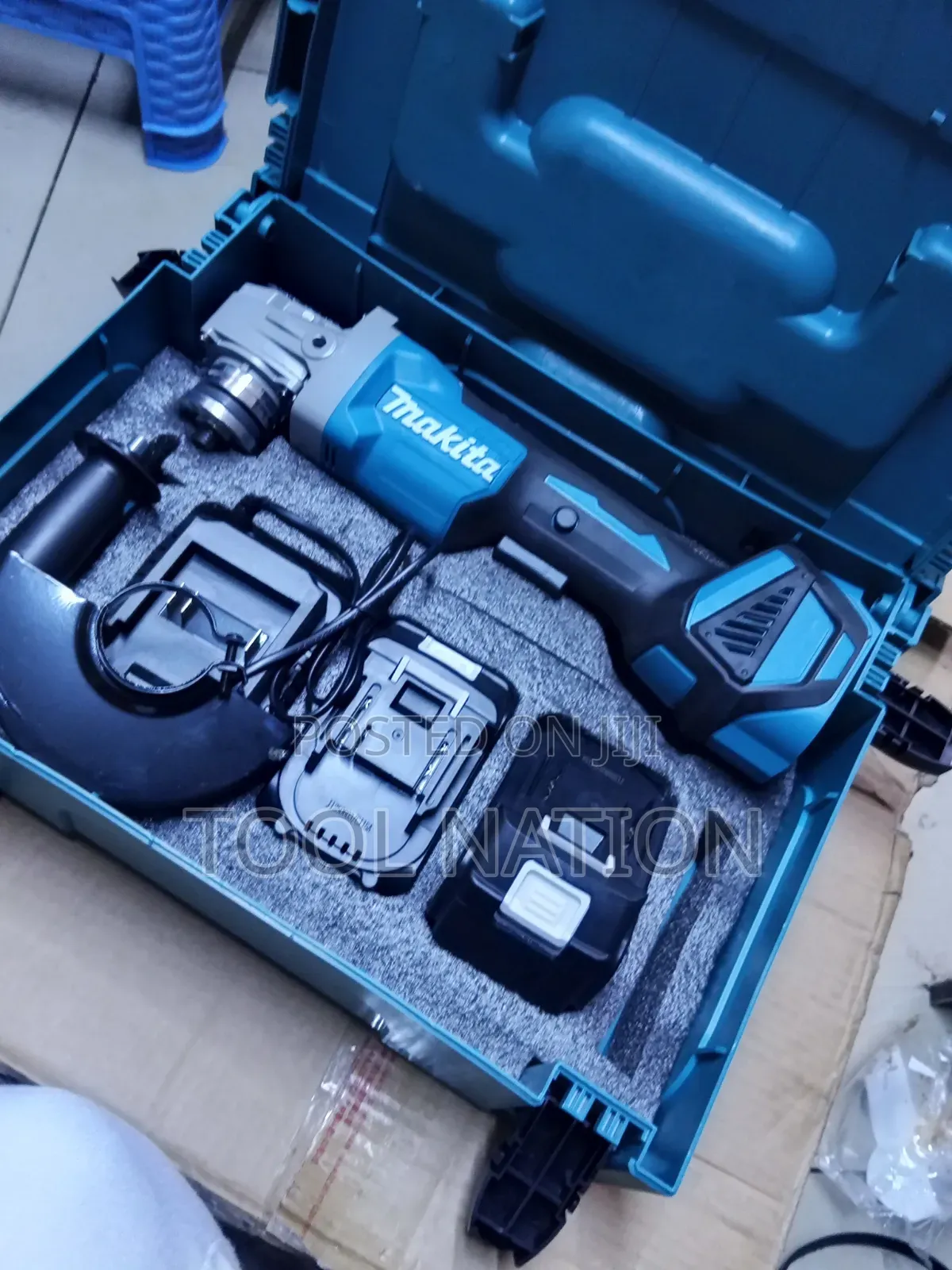 108v Makita Cordless Angle Grinder
