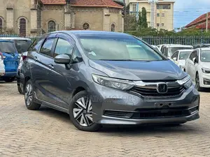 Honda Shuttle 1.5 Hybrid 2WD 2019 Gray