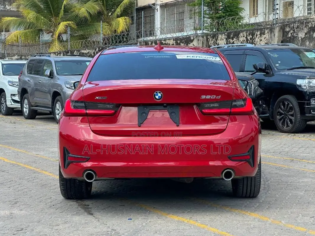 BMW 320d 2019 Red