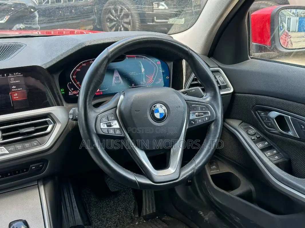 BMW 320d 2019 Red