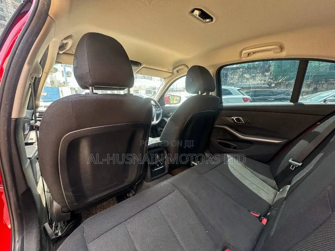 BMW 320d 2019 Red