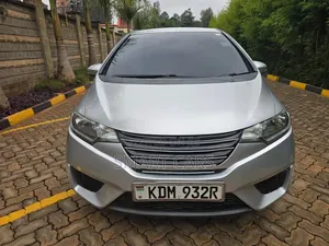 Honda Fit 2016 Silver