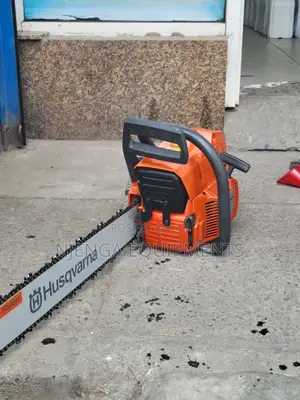 Husqavarna 272xp Chainsaw