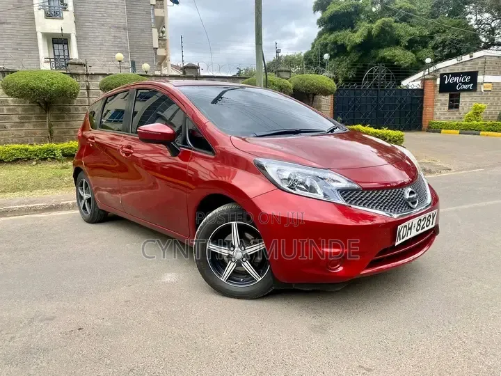 Nissan Note 2015