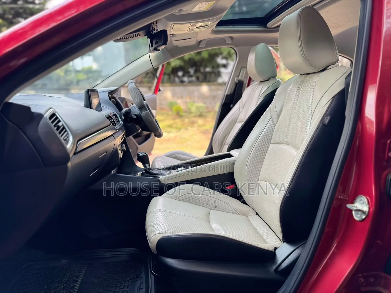 Mazda Axela 2017 Red