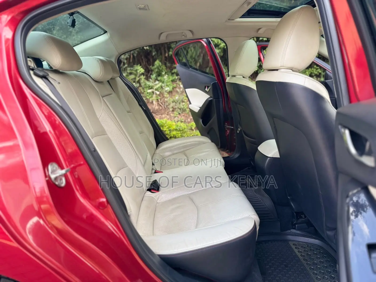 Mazda Axela 2017 Red