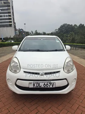 Toyota Passo 2016 White