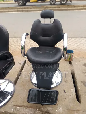 Luxury Hydraulic Barber Chair for Professional Barbershop