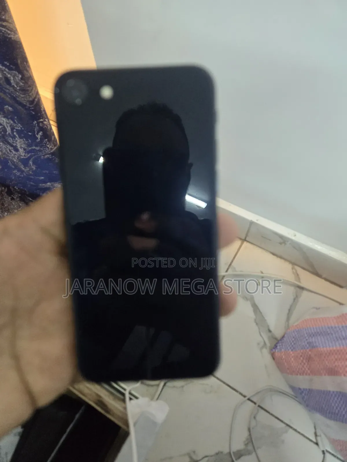 Apple iPhone SE (2022) 64 GB Black