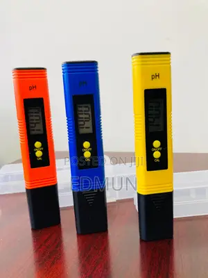 Portable Water Quality Tester for Aquarium, Pool Laboratory