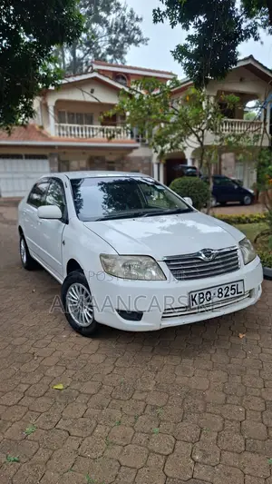 Toyota Corolla 2004 White
