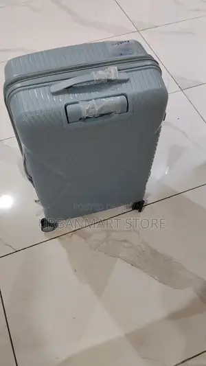 Strong 69cm in Height Rubber Travel Case With 360° Rotation