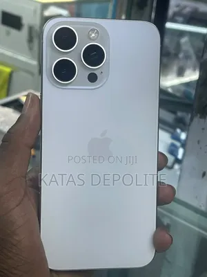 Apple iPhone 15 Pro Max 256 GB