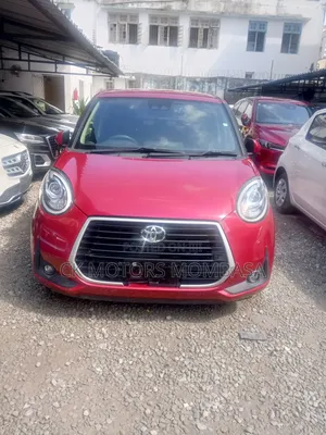 Toyota Passo 2020 Maroon
