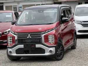 Mitsubishi EK Wagon 660 Hybrid FWD 2019 Red