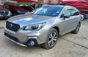 Subaru Outback 2018 Silver