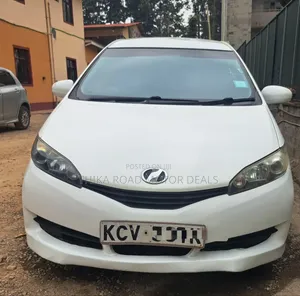 Toyota Wish 2012 White
