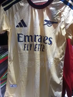 Arsenal Yellow Jersey