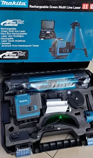 Makita Rechargeable Green Multi Line Laser Level (16 Lines 4D).