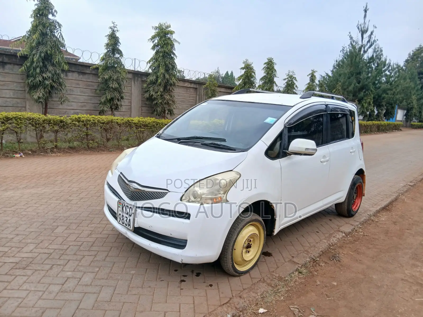 Toyota Ractis 2007 White