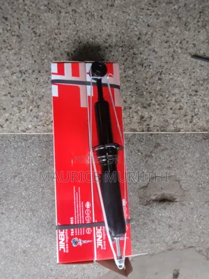 Front Shocks Toyota Fortuner/ Vigo 4wd,revo