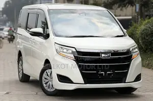 Toyota Noah 2.0 AWD (7 Seater) 2020 White