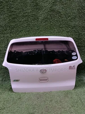 Tail Gate/Boot Daihatsu Mira E:s La300s 2012