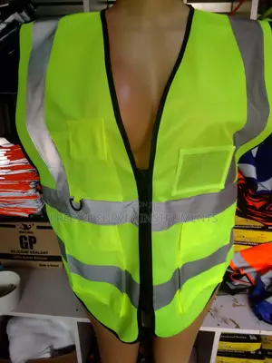 Worksite Reflective Vest With Utility Pockets