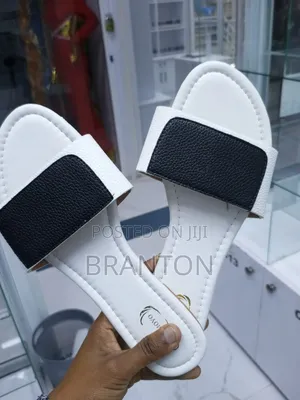 Ladies Flat Shoes