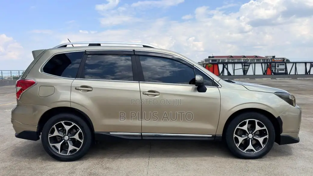 Subaru Forester 2014 Gold