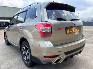 Subaru Forester 2014 Gold