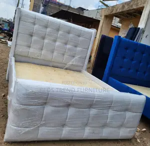 5x6 Chester Bed – Light Grey Tufted Design