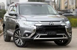 Mitsubishi Outlander 2.0 PHEV AWD 2019 Gray