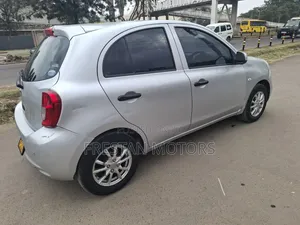 Nissan March 2015 Silver