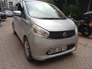 Nissan Dayz 2014 Silver