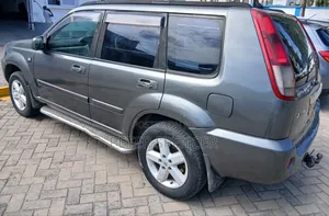 Nissan X-Trail 2007 Gray