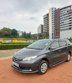 Toyota Wish 2013 Gray