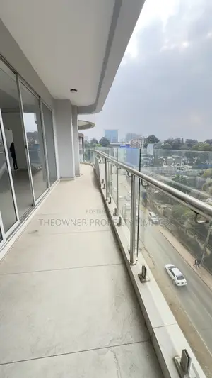 4bdrm Duplex in Westland, Westlands for sale