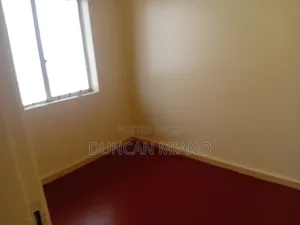 3bdrm Mansion in Nairobi West for rent