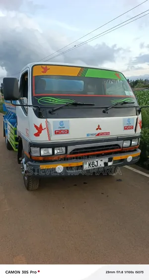 Mitsubishi Canter HD Water Tanker