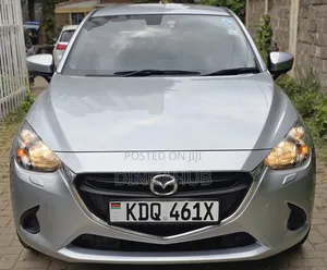 Mazda Demio 2017 Silver
