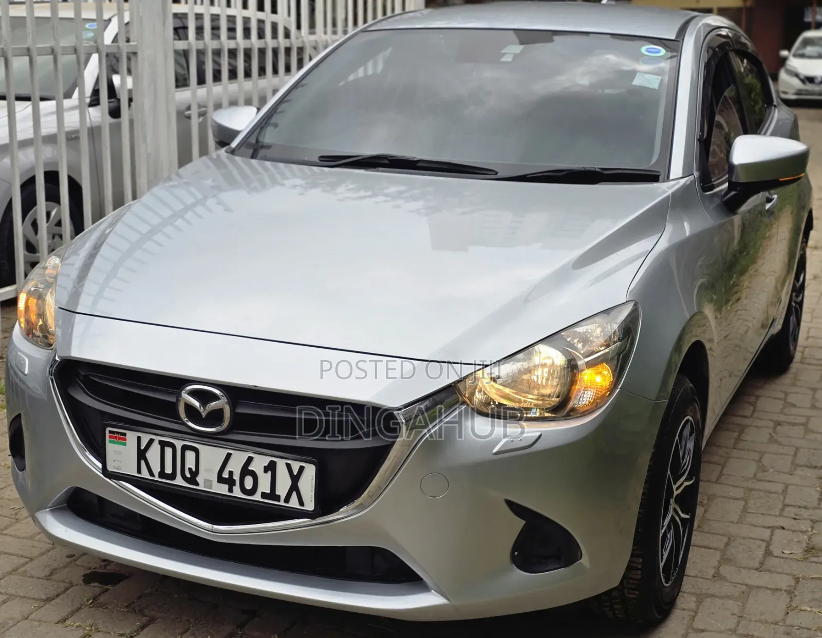 Mazda Demio 2017 Silver