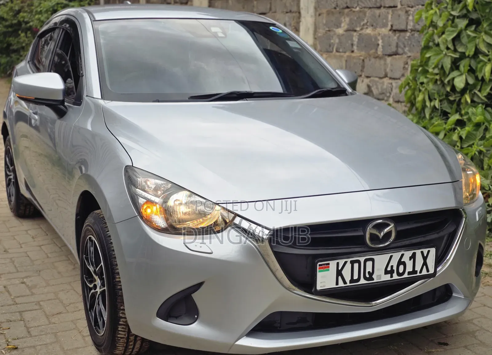 Mazda Demio 2017 Silver
